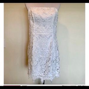 Forever 21 Strapless White Lace Mini Dress  Fully Lined Rubberized Strip on Top
